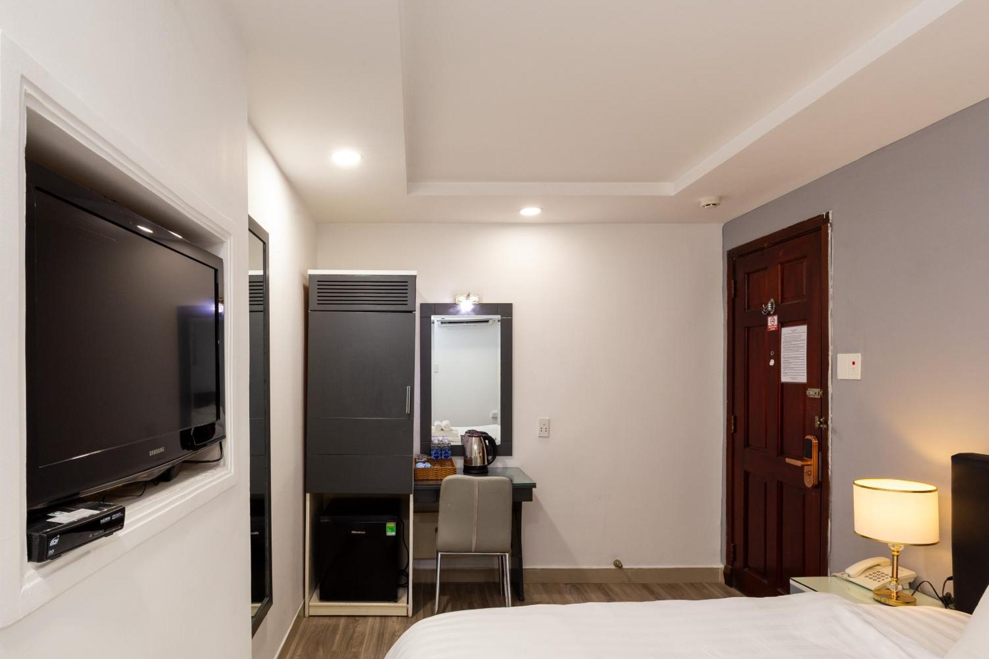 The Grand Apec Hotel & Spa ホーチミン市 エクステリア 写真